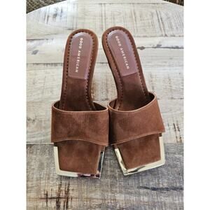 Good American THE STANDOUT Square Toe Mule Sandal Suede Tobacco Size 7